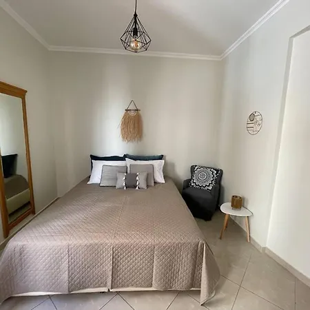 Thali With Parking * Chania (Crete)