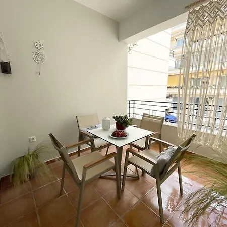 Thali With Parking * La Canea